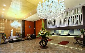 Venus Parkview Hotel